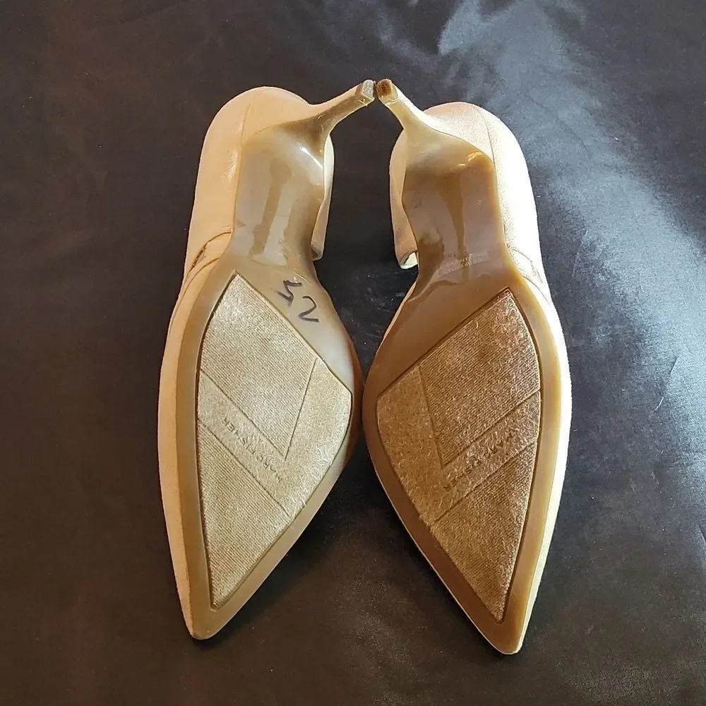 BRAND NEW MARC FISHER D'ORSAY LOW HEEL WOMEN'S PUMP